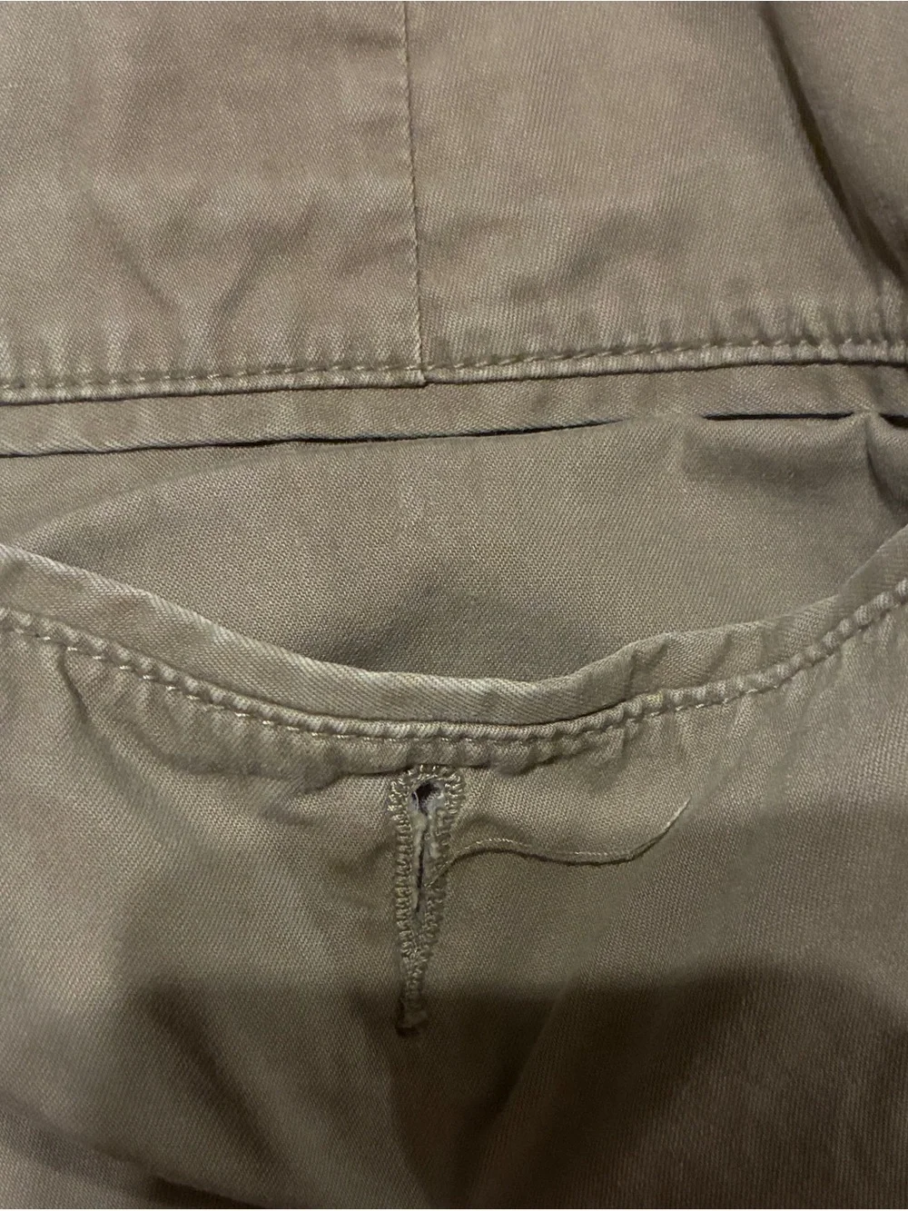 J. Crew Men's Flat-Front Chino Shorts in Tan/Gray